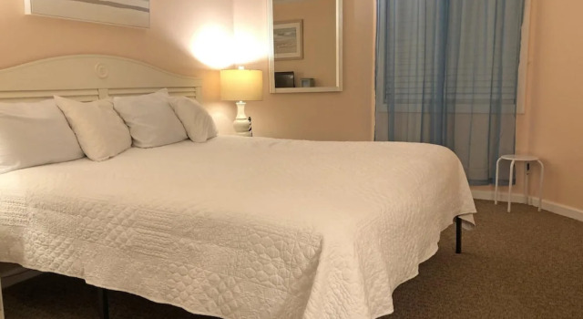 Ocean Creek South Tower #QQ1 Ocean View (P) by RedAwning
