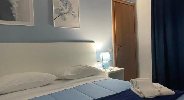 Balkonlu Standart çift kişilik oda B&B Pitagora