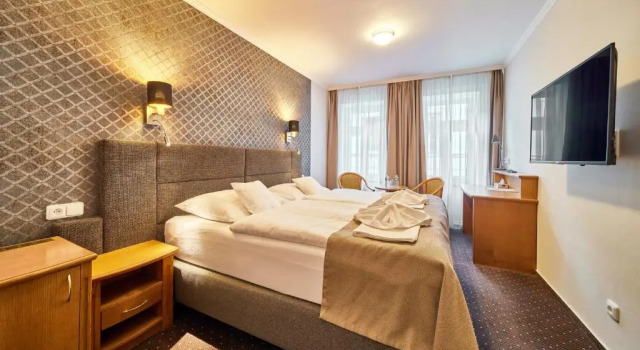 Hotel Adam Trutnov, Rezervovat Hotel Trutnov 