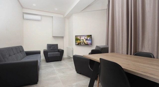 Stay Inn на ул. Сарьяна, 26.3, Забронировать Отель Отели Еревана 4 звезды, рядом с Площадь Республики, 4*