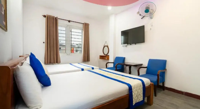 Collection O District Tan Phu - Tien Thang Hotel, Забронировать Отель Отели Района 1 с парковкой, Парковка