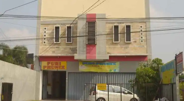 Puri Phunix Guest House Babarsari, Book Guesthouse Depok 