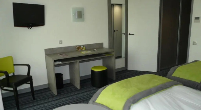 Двухместный номер Standard с балконом Hotel Le Chatard