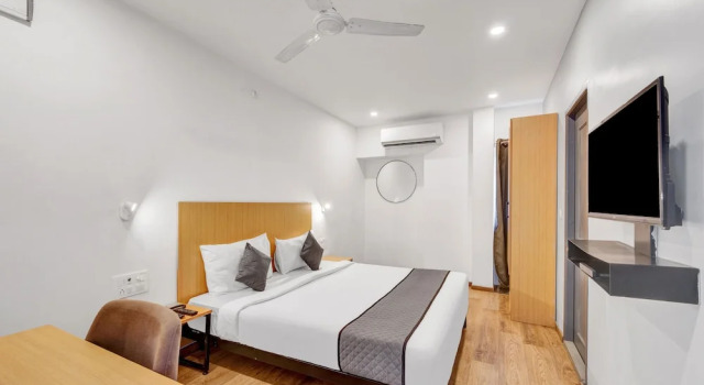 UPAR Hotels Uthandi ECR
