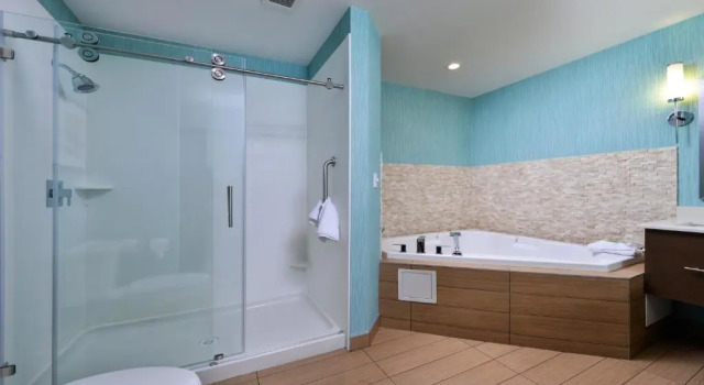Одноместный люкс Holiday Inn Hotel & Suites Edmonton Airport Conference Centre by IHG