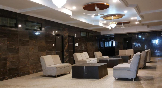 Staymaker Siddeshwara Comforts, Rezervovat Hotel Harihara Bangalore