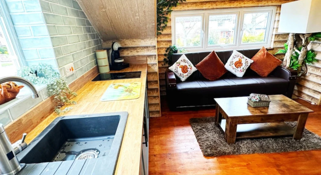Squirrel Hideaway in Formby, Liverpool, Varaa Huoneisto Asunnot kohteessa Merseyside, Huoneisto