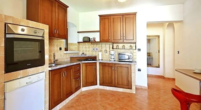 Вилла Authentic Villa in Tinjan With Private Pool