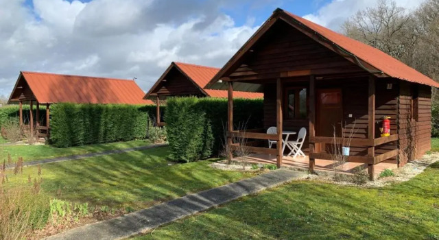 Коттедж Les Cabanes Parisiennes - Chalets 1h30 from Paris