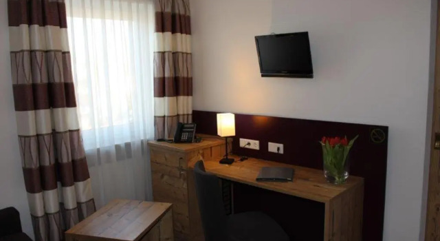 Полулюкс Hotel Häußler