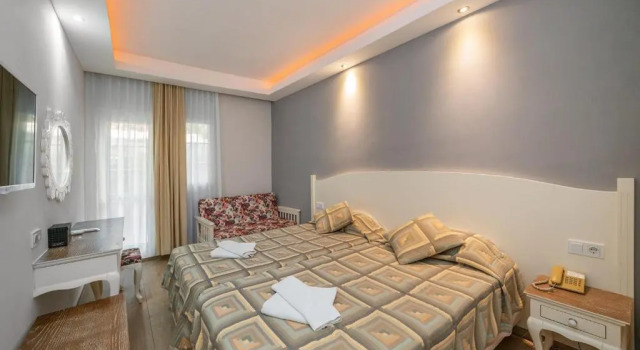 Номер Standard Цокольный этаж Majestic Hotel