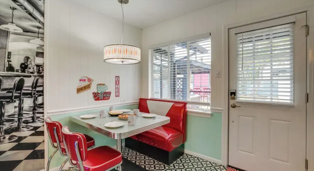 San Antonio Vacation Rental ~ 7 Mi to River Walk!, Réserver Hôtel San Antonio Bexar County