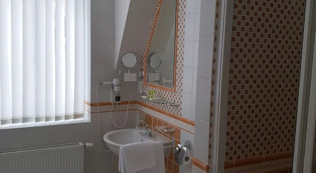 Двухместный номер Economy с балконом Spa Hotel Schlosspark