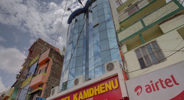 OYO 15589 Hotel Kamdhenu