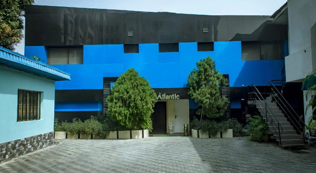 Atlantic Hotel And Suites