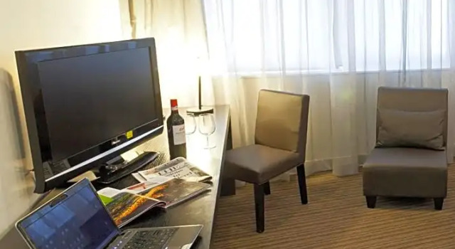 Номер Deluxe Causeway 353 Hotel
