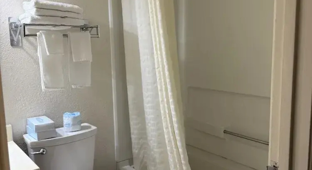 Двухместный номер Standard Clinton Inn & Suites