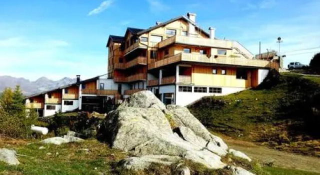 Rifugio Orso Bruno, Забронировать Отель Монклассико Валь-ди-Соле