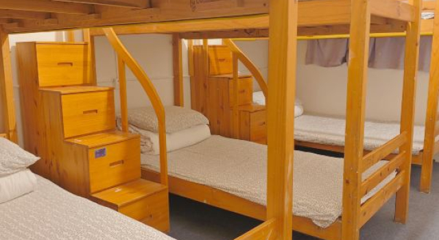 Кровать в общем номере (мужской номер) Gouqidao Hostel