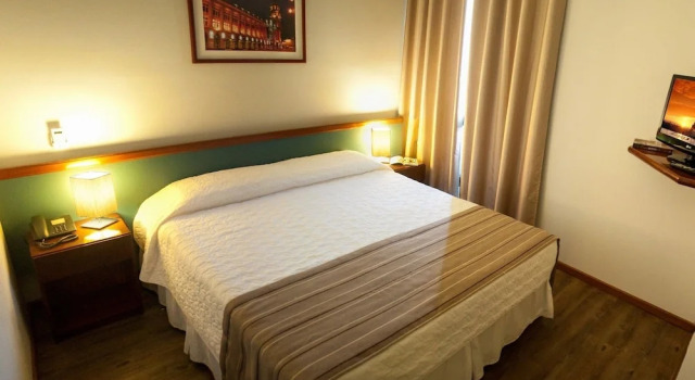Апартаменты с балконом Hotel Massis