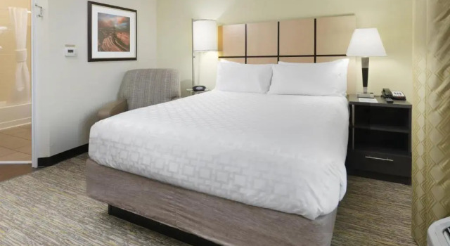 Двухместный люкс Candlewood Suites Odessa by IHG