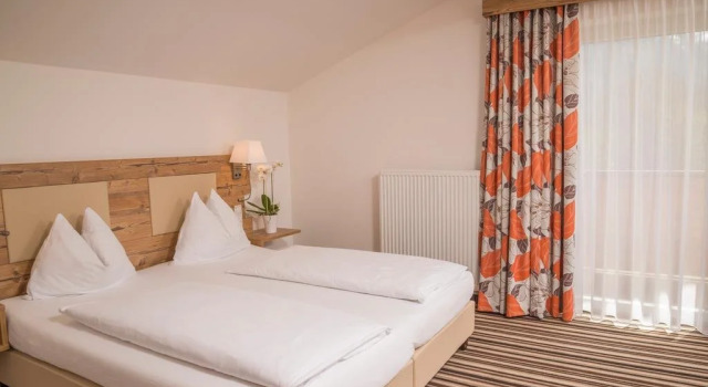 Pension Alpenblick, Rezerwuj Hotel Hotele w Salzburg z parkingiem, Parking