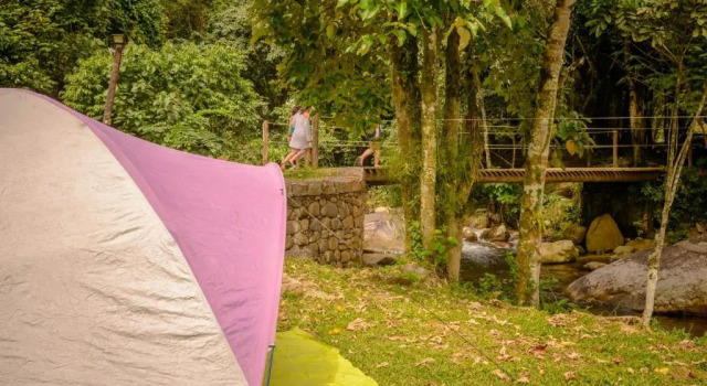 Тент Camping & Cabanas Ilhabela