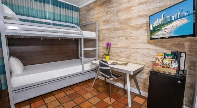 Люкс с 2 комнатами Chesterfield Hotel & Suites