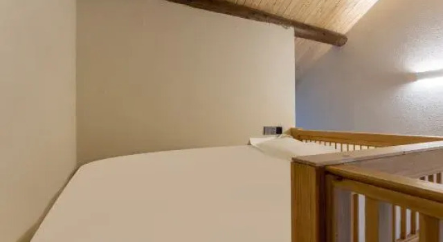 Кровать в общем номере Floral Hotel · Cuntiansu Hotel