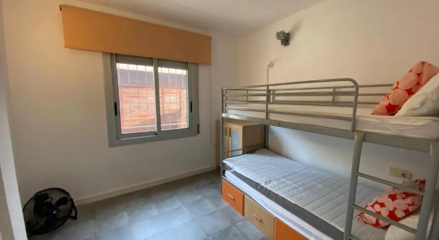 Gregal 81 4 pax - Mas Pinell, Book Hotel Mas Pinell Girona