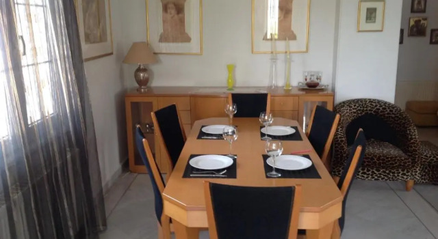 Suite with garden, Забронировать Отель Отели и гостиницы Коропи, Отель