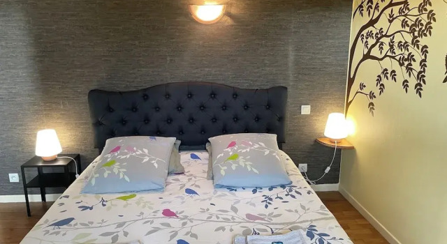Двухместный номер Standard с видом на горы Chambres dhôtes de lAuberge LAstrassadou