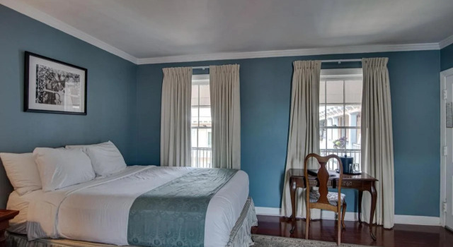 Malaga Inn
