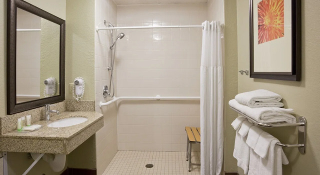 Люкс Candlewood Suites Eagan - Mall of America Area by IHG