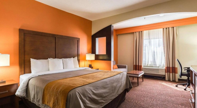 Двухместный люкс Econo Lodge Inn & Suites East Houston I-10