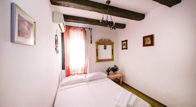 Villa in Bodrum With Shared Pool and Backyard, Rezervovat Vila Turgutreis 
