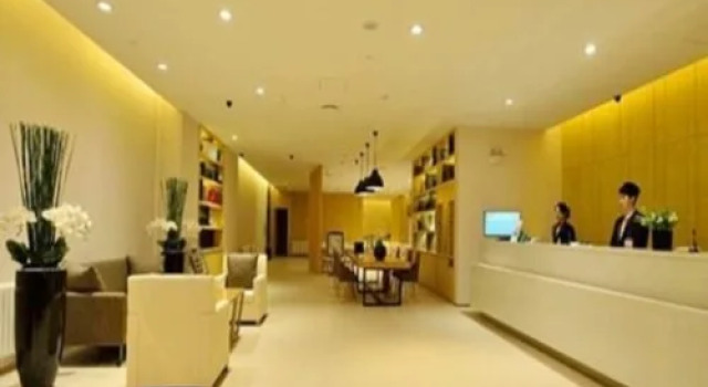 All Season Hotel Wuhan Guanggu Software Park, Prenota Hotel Hotel a Hubei con parcheggio, Parcheggio