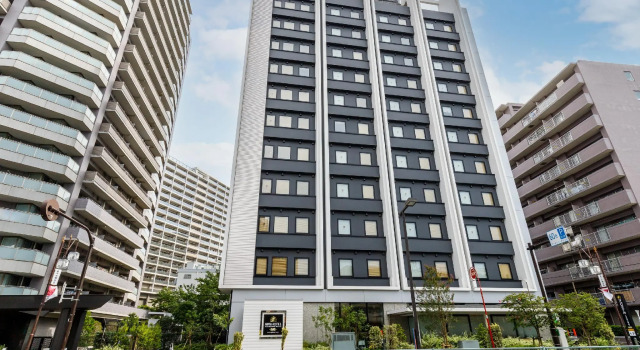 APA Hotel Keikyukamata Ekimae, Забронировать Отель Отели Токио с парковкой, рядом с Выставочный комплекс Ota City Industrial Plaza PiO, Парковка