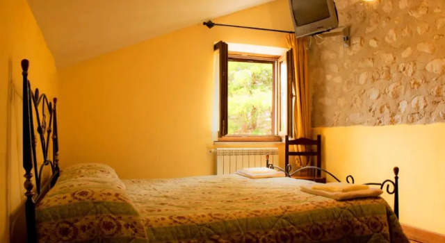 Agriturismo Falode, Buchen Sie Ferienhaus Villen in Castello del Matese, Villa