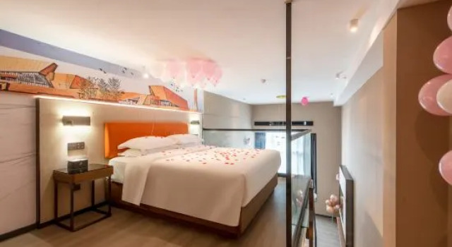 Люкс Comfort Heyi light luxury hotel