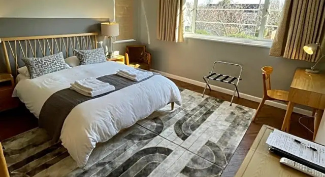 Milvil Bed  Breakfast