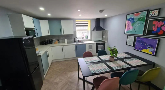 Апартаменты с 2 комнатами Aaron Wise - 51 Fitzhamon Apartments