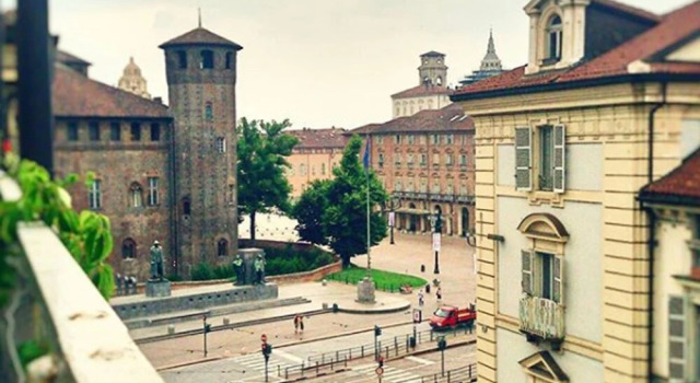 Piazza Castello Apartment