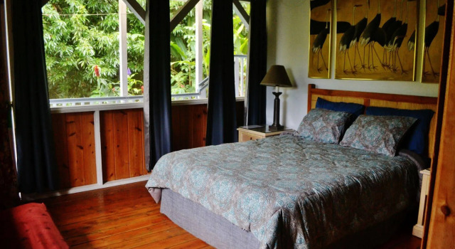 Pomaikai "Lucky" Farm Bed & Breakfast, Забронировать Фермерский дом Кэптайн Кук Остров Гавайи