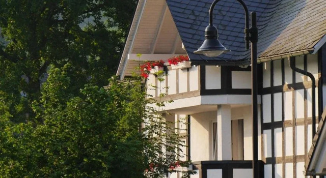 Hotel Flurschütz, Забронировать Отель Леннештадт 