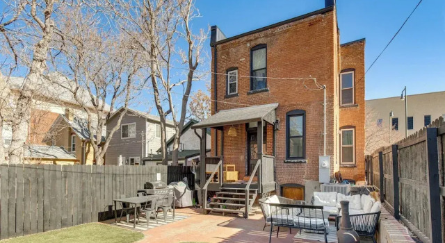 Апартаменты 1 Mi to Coors Field: Cozy Denver Studio w/ Patio!