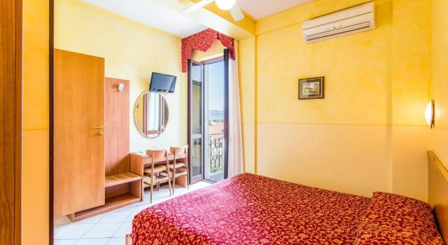 Двухместный номер Standard с балконом Hotel Sorriso
