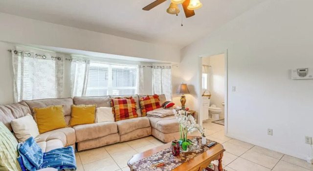 Port Charlotte Home ~ 3 Mi to Beach & Harbor!