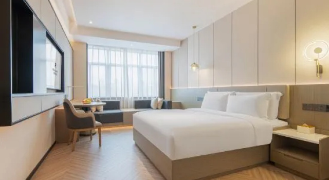 Люкс Luxury Rezen Longuu Hotel (Guangzhou Baiyun International  Airport Cultural Tourism City)