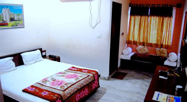 Chitrakoot Resorts, Rezervovat Hotel Hotely v Rajasthan s parkováním, Parkování